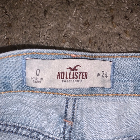 Hollister California Jean Shorts - Picture 2 of 3